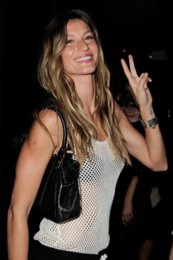 Gisele: promoting a message of global unification with just one pose.