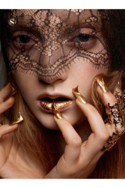 Codie Young for <em>S Moda</em>.