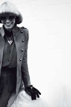 Ragnhild Jevne for <em>Glamour Italia</em>.