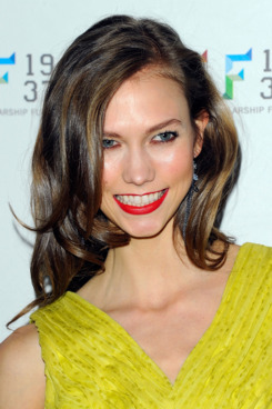 Karlie Kloss.