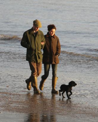 WWW.BAUERGRIFFIN.COM
A spokesman for the Royal couple confirmed that Kate and William now have an addition to their family.
During a stroll on a local beach the new member , a black Cocker Spaniel puppy made its 1st public appearance.
Ladbroke's, a UK based gambling agency are offering odds against the dog's name.
Job 120131F1
EXCLUSIVE Jan 24 2012
Anglesey, Wales
www.bauergriffin.com
www.bauergriffinonline.com