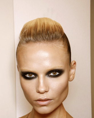 Damn, look at 'em cheekbones!