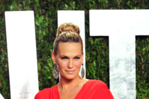 Molly Sims.