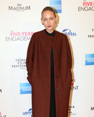Leelee Sobieski.