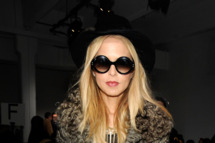 NEW YORK, NY - FEBRUARY 14: Stylist Rachel Zoe attends the Rodarte fall 2012 fashion show during Mercedes-Benz Fashion Week on February 14, 2012 in New York City. (Photo by Rabbani and Solimene Photography/Getty Images)