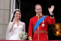 LONDON, ENGLAND - APRIL 29: Their Royal Highnesses Prince William, Duke of Cambridge and Catherine, Duchess of Cambridge wave on the balcony at Buckingham Palace during the Royal Wedding of Prince William to Catherine Middleton on April 29, 2011 in London, England. The marriage of the second in line to the British throne was led by the Archbishop of Canterbury and was attended by 1900 guests, including foreign Royal family members and heads of state. Thousands of well-wishers from around the world have also flocked to London to witness the spectacle and pageantry of the Royal Wedding. (Photo by John Stillwell-WPA Pool/Getty Images) *** Local Caption *** Catherine, Duchess of Cambridge;Prince William, Duke of Cambridge;