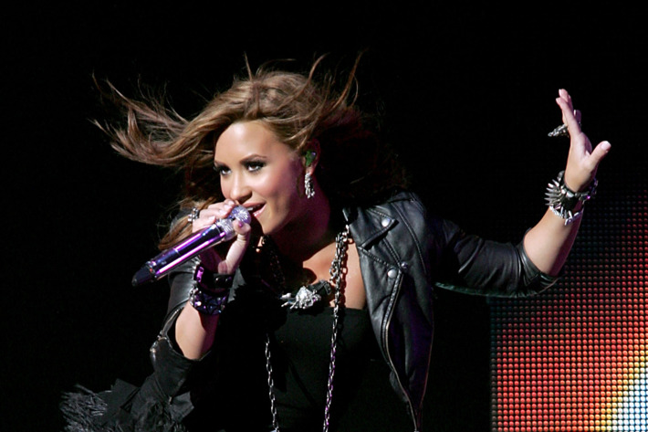 SAN ANTONIO - SEPTEMBER 10: Vocalist Demi Lovato performs in concert at the AT&T Center on September 10, 2010 in San Antonio, Texas. (Photo by Gary Miller/FilmMagic)