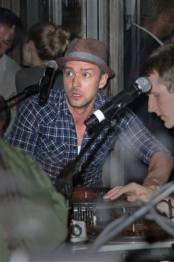 Justin Timberlake plays guitar at Southern Hospitality for guests, Kim Kardashian and Kris Humphries in NYC.
<P>
Pictured: Justin Timberlake
<P>
<B>Ref: SPL311009 310811 </B><BR/>
Picture by: Jackson Lee / Splash News<BR/>
</P><P>
<B>Splash News and Pictures</B><BR/>
Los Angeles: 310-821-2666<BR/>
New York: 212-619-2666<BR/>
London: 870-934-2666<BR/>
photodesk@splashnews.com<BR/>
</P>