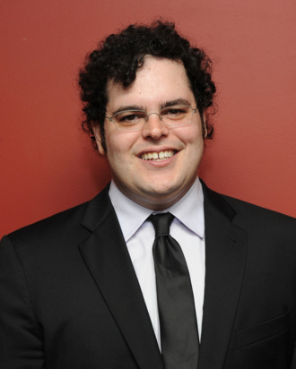 NEW YORK, NY - MAY 26: Actor Josh Gad attends the 61st annual Outer Circle Critics awards at Sardi's on May 26, 2011 in New York City. (Photo by Jason Kempin/Getty Images)
