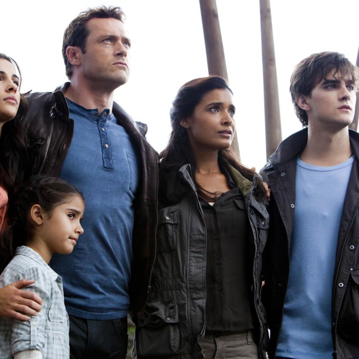 TERRA NOVA: The Shannon Family (L-R: Naomi Scott, Alana Mansour, Jason O'Mara, Shelley Conn and Landon Liboiron) listen as Taylor addresses the colony in the "Within" episode of TERRA NOVA airing Monday, Dec. 12 (8:00-9:00 PM ET/PT) on FOX. ©2011 Fox Broadcasting Co. Cr: Vince Valitutti/FOX