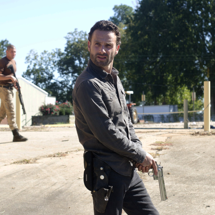 Shane Walsh (Jon Bernthal) and Rick Grimes (Andrew Lincoln) - The Walking Dead - Season 2, Episode 10.