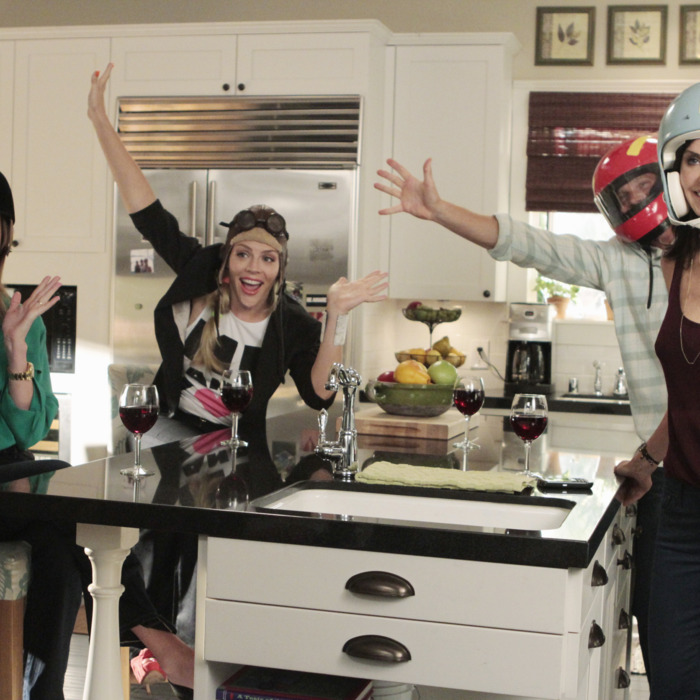 COUGAR TOWN -