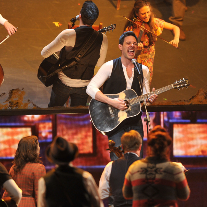 NEW YORK, NY - JUNE 10: Steve Kazee and the cast of 'Once' perform onstage at the 66th Annual Tony Awards at The Beacon Theatre on June 10, 2012 in New York City. (Photo by Theo Wargo/Getty Images)