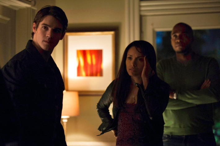 The Vampire Diaries -- "A View to a Kill" -- Pictured (L-R): Steven R. McQueen as Jeremy, Kat Graham as Bonnie, and Rick Worthy as Rudy