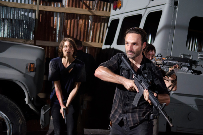 Maggie Greene (Lauren Cohan), Rick Grimes (Andrew Lincoln) and Daryl Dixon (Norman Reedus) - The Walking Dead - Season 3, Episode 9