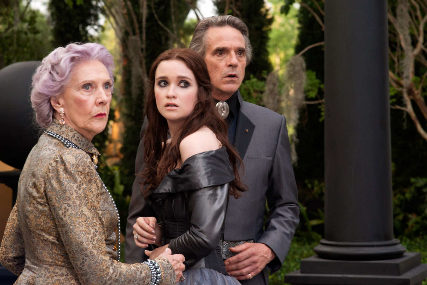 Shifters, Evos, and Casters: Your Guide to the Complex World of Beautiful Creatures