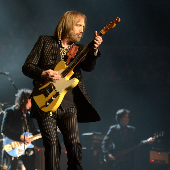 Tom Petty And The Heartbreakers perform at Royal Albert Hall.