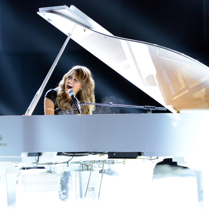 Angie Miller performs on AMERICAN IDOL