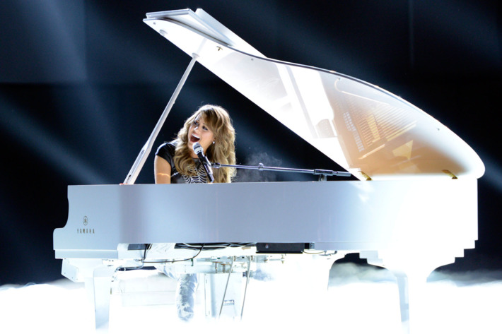 Angie Miller performs on AMERICAN IDOL
