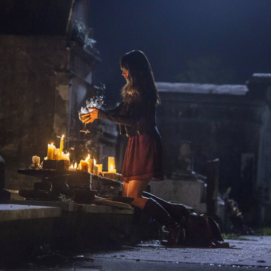The Vampire Diaries --