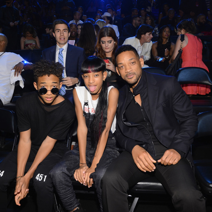 NEW YORK, NY - AUGUST 25: (L-R) Jayden Smith, Willow Smith and Will Smith attend the 2013 MTV Video Music Awards at the Barclays Center on August 25, 2013 in the Brooklyn borough of New York City. (Photo by Larry Busacca/Getty Images for MTV)