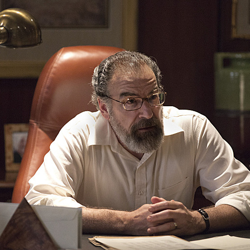 Mandy Patinkin as Saul Berenson in Homeland (Season 3, Episode 4). - Photo: Kent Smith/SHOWTIME - Photo ID: homeland_304_2585.R