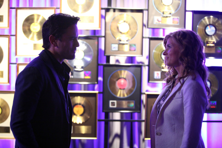 NASHVILLE - "Just For What I Am" - Scarlett's career is on fire as she sings "Free" in concert with Zac Brown (guest-starring as himself), but the demands of fame are burning her out. Rayna asks Deacon to help write a much-needed hit for her new album, and it's like old times--perhaps too much. Concert venues are dropping from Juliette's tour and Jeff, her label head, is furious, and Zoey is bruised by Gunnar's inattention when he gets an invitation to co-write from Jay DeMarcus of Rascal Flatts, (guest-starring as himself) on "Nashville," WEDNESDAY, JANUARY 22 (10:00-11:00 p.m., ET) on the ABC Television Network. (ABC/Mark Levine)CHARLES ESTEN, CONNIE BRITTON