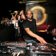 DJ Frankie Knuckles