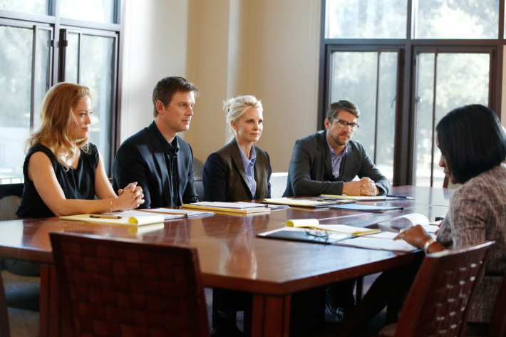 PARENTHOOD -- "Cold Feet" Episode 520 -- Pictured: (l-r) Erika Christensen as Julia Braverman-Graham, Peter Krause as Adam Braverman, Monica Potter as Kristina Braverman, Zachary Knighton as Evan Knight -- (Photo by: Trae Patton/NBC)