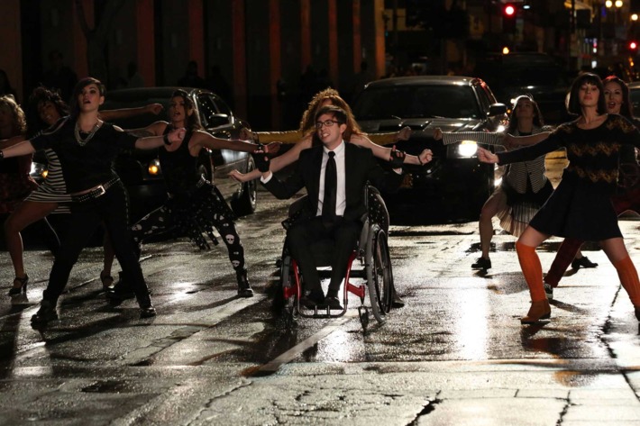 GLEE: Artie (Kevin McHale, C) performs in the "Tested" episode of GLEE airing Tuesday, April 15 (8:00-9:00 PM ET/PT) on FOX. ©2014 Fox Broadcasting Co. CR: Mike Yarish/FOX
