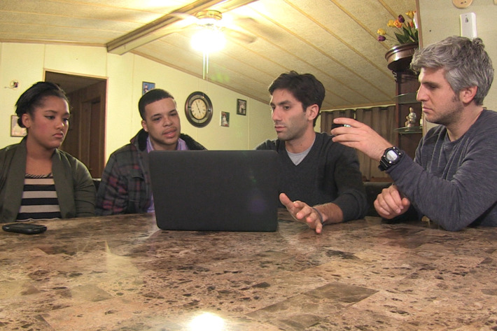 In the season three premiere, hosts Nev and Max help Craig and his sister, Miriah, to uncover the truth about Zoe