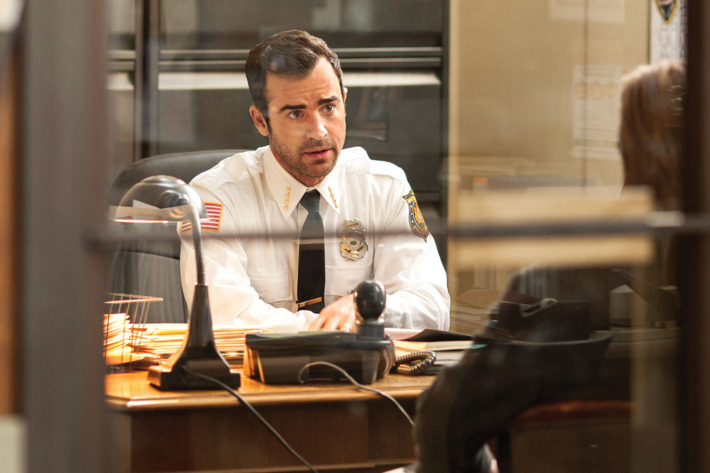 HBO 2014The Leftovers Episode 102"Penguin One, Us Zero"Characters-Justin Theroux- KevinFrank Harts- Deputy Dennis LuckyBill Heck- Darren