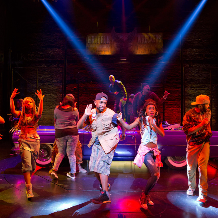 Holler If Ya Hear MePalace TheatreCast List:Saul WilliamsChristopher JacksonSaycon SengblohBen ThompsonJohn Earl JelksJoshua BooneDyllon BurnsideTonya Pinkins Afi BijouMel Charlot Carrie Compere Otis CottonAriana Groover Jared JosephJahi KearseMuata LangleyValentine NortonChristina SajousCharlene “Chi Chi” SmithJaime Lincoln SmithDonald Webber, Jr. Joaquina KalukangoProduction Credits:Kenny Leon (Direction)Wayne Cilento (Choreography)Edward Pierce (Scenic Design)Zachary G. Borovay (Projections)Reggie Ray (Costume Design)Mike Baldassari (Lighting Design)John Shivers and David Patridge (Sound Design)Daryl Waters (Music Supervision)Other Credits:Lyrics by: Tupac ShakurMusic by: Tupac ShakurBook by: Todd Kreidler