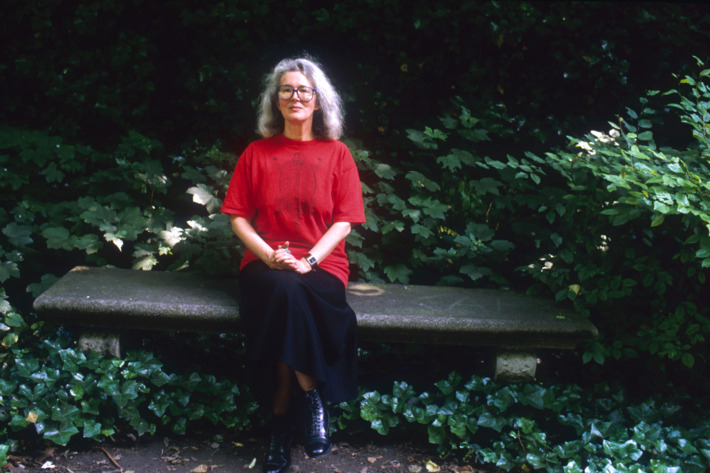 18 Jun 1988, Paris, France --- English novelist Angela Carter (1940-1992) sitting on a park bench. --- Image by ? Sophie Bassouls/Sygma/Corbis