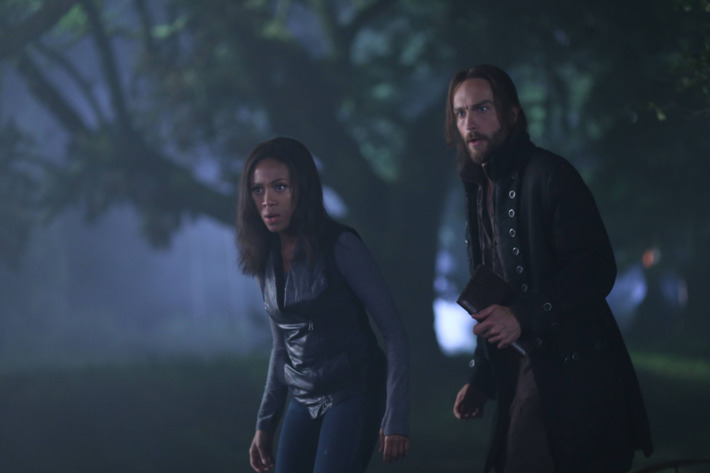 SLEEPY HOLLOW: Ichabod (Tom Mison, R) and Abbie (Nicole Beharie, L) attempt to resurrect a Frankenstein-like monster to help rescue Katrina in the "The Kindred" episode of SLEEPY HOLLOW airing Monday, Sept. 29 (9:00-10:00 PM ET/PT) on FOX. ?2014 Fox Broadcasting Co. CR: Fred Norris/FOX