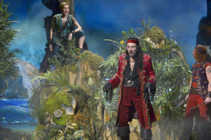 PETER PAN LIVE! -- Dress Rehearsal -- Pictured: (l-r) Allison Williams as Peter Pan, Christopher Walken as Captain Hook -- (Photo by: Virginia Sherwood/NBC)