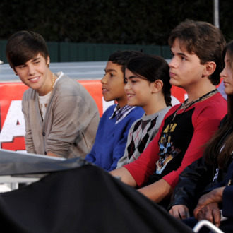 LOS ANGELES, CA - JANUARY 26: (L-R) Singer Justin Bieber, Royal Jackson, Blanket Jackson, Prince Jackson, Paris Jackson and Katherine Jackson appear at the Michael Jackson Hand and Footprint ceremony at Grauman's Chinese Theatre on January 26, 2012 in Los Angeles, California. (Photo by Kevin Winter/Getty Images)