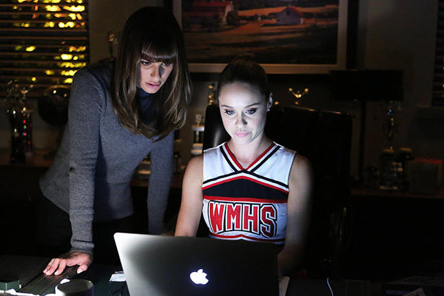 GLEE: Kitty (Becca Tobin, R) helps Rachel (Lea Michele, L) find the perfect set list to win in the "The Hurt Locker, Part Two" episode of GLEE airing Friday, Jan. 30 (9:00-10:00 PM ET/PT) on FOX. ?2014 Fox Broadcasting Co. CR: Beth Dubber/FOX