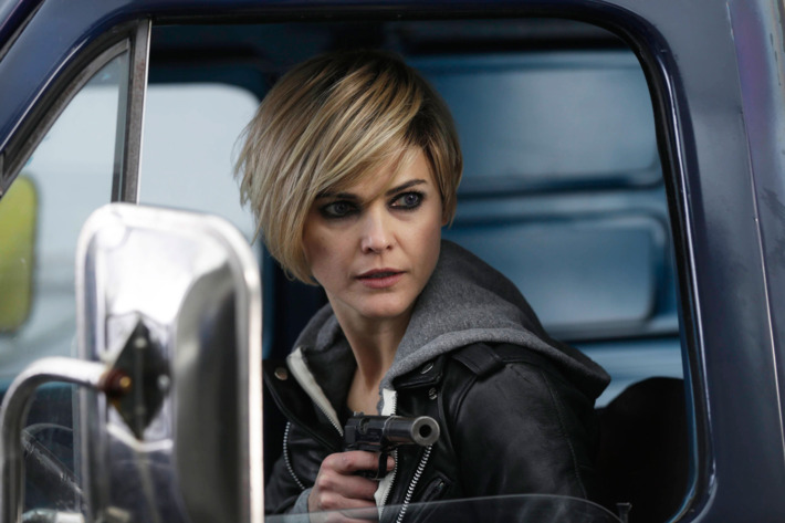 THE AMERICANS -- "Walter Taffet" Episode 307 (Airs Wednesday, March 11, 10:00 PM e/p) Pictured: Keri Russell as Elizabeth Jennings. CR: Patrick Harbron/FX
