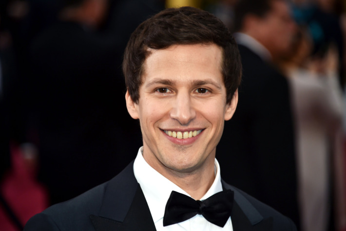 Andy Samberg poses on the red carpet for the 87th Oscars on February 22, 2015 in Hollywood, California. AFP PHOTO / MLADEN ANTONOV (Photo credit should read MLADEN ANTONOV/AFP/Getty Images)