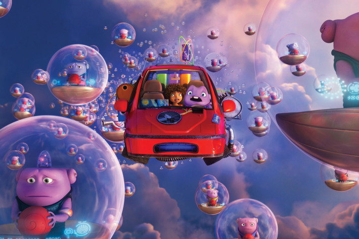 HOME_sq2050_s7.pub_custom_f171_v2.0 The odd couple of friends Tip (Rihanna) and Oh (Jim Parsons) navigate their way through a crowded sky of bubble-driving Boov. Photo credit: DreamWorks Animation.