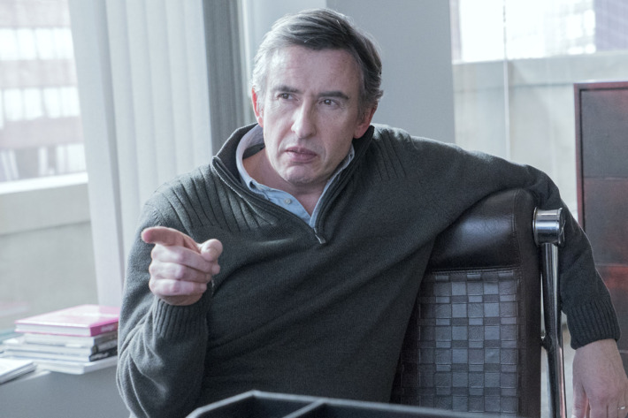 Steve Coogan as Thom in Happyish (Season 1, Episode 1). - Photo: Mark Schafer/SHOWTIME - happyish_101_15820.R
