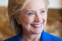 Hillary Clinton Meets With Supporters In Sioux City
