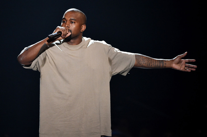 2015 MTV Video Music Awards - Fixed Show