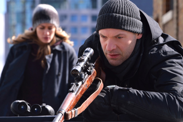 THE STRAIN -- "The Assassin" -- Episode 210 (Airs September 13, 10:00 pm e/p) Pictured: (l-r) Ruta Gedmintas as Dutch Velders, Corey Stoll as Ephraim Goodweather. CR: Michael Gibson/FX