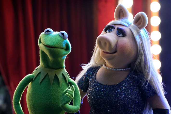 KERMIT THE FROG, MISS PIGGY
