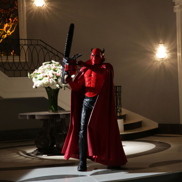 SCREAM QUEENS: The Red Devil in the