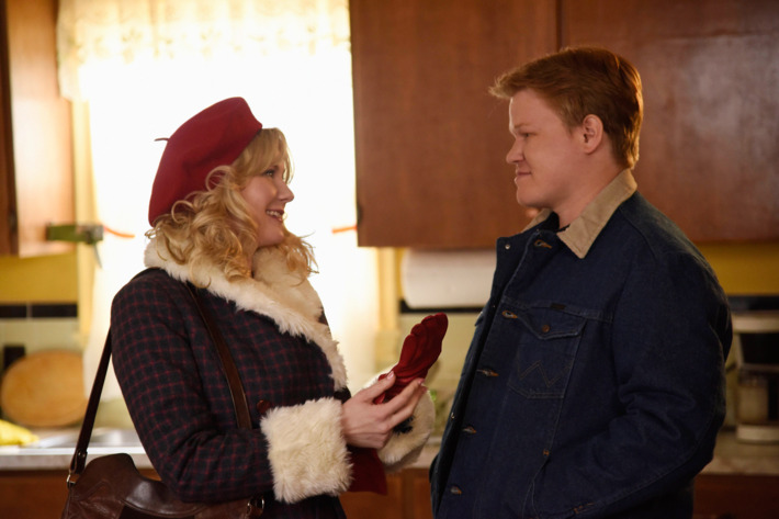 FARGO -- Pictured: (l-r) Kirsten Dunst as Peggy Blumquist, Jesse Plemons as Ed Blumquist.CR: Chris Large/FX