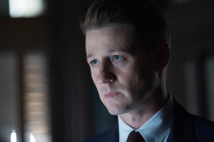 GOTHAM: L-R: Ben McKenzie in the “Rise of the Villains: Tonight’s the Night” episode of GOTHAM airing Monday, Nov. 9 (8:00-9:00 PM ET/PT) on FOX. ©2015 Fox Broadcasting Co. Cr: Nicole Rivelli/FOX.