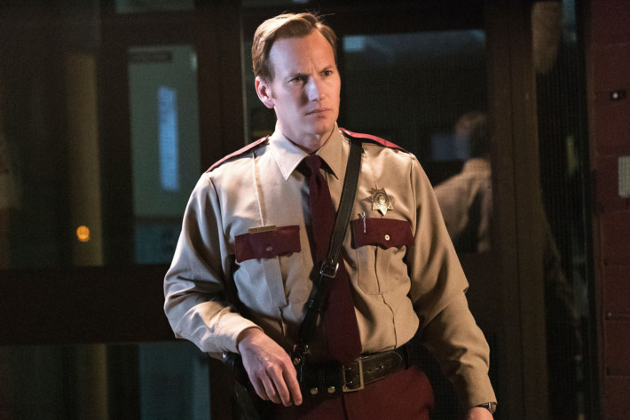 FARGO -- “Rhinoceros” -- Episode 206 (Airs November 16, 10:00 pm e/p) Pictured: Patrick Wilson as Lou Solverson. CR: Chris Large/FX